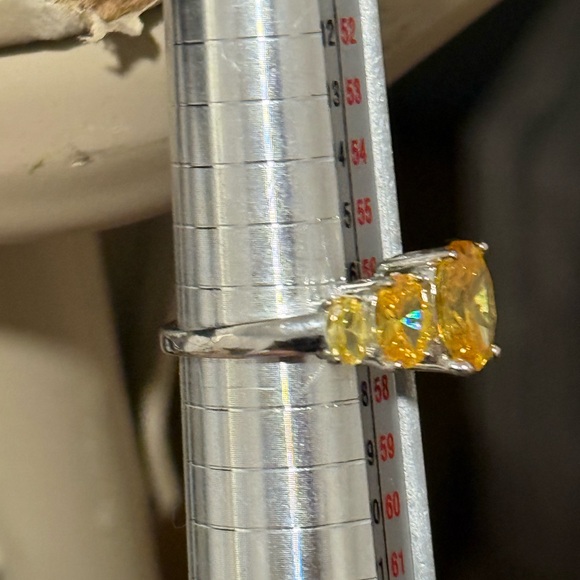 Vintage 925 Silver Ring Sz 8 - Picture 2 of 7